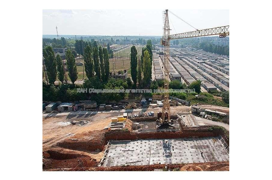 Продам квартиру, Гвардейцев Широнинцев ул. , 1  ком., 45 м², без внутренних работ 