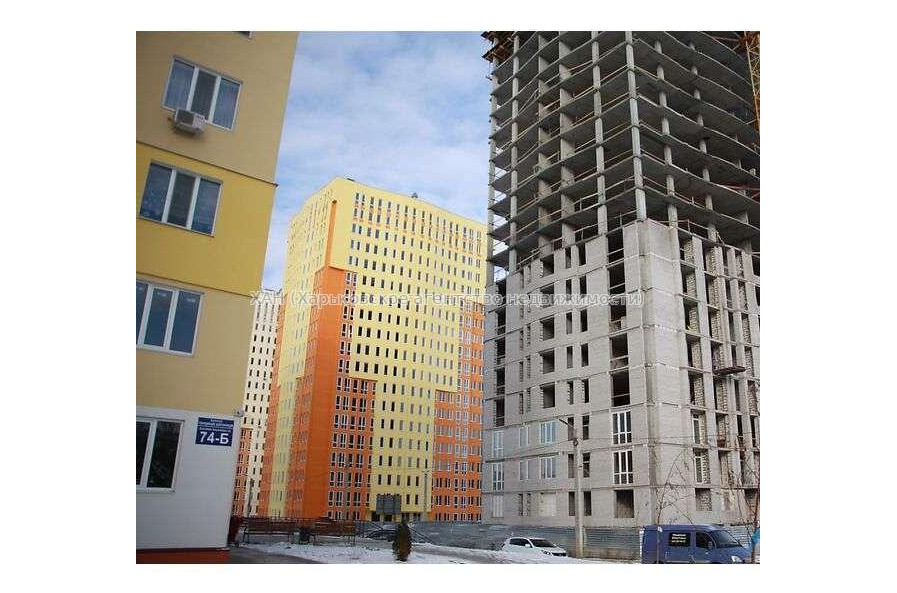 Продам квартиру, Гвардейцев Широнинцев ул. , 1  ком., 45 м², без внутренних работ 