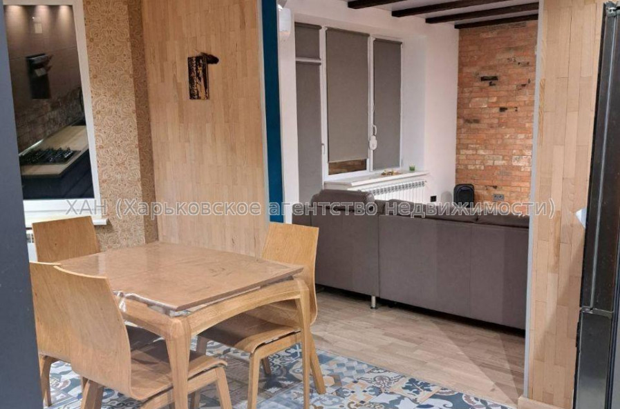 Продам квартиру, Большая Панасовская ул. , 3  ком., 109 м², капитальный ремонт 