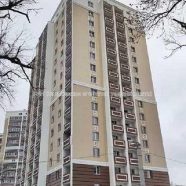 Продам квартиру, Героев Харькова просп. , 1 кім., 49 м², без внутренних работ