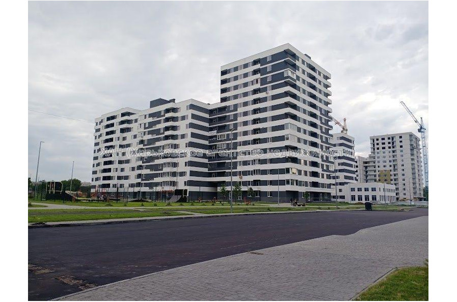 Продам квартиру, Льва Ландау просп. , 2  ком., 75 м², без внутренних работ 