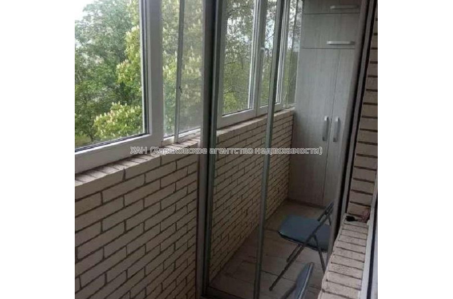 Продам квартиру, Непокоренных ул. , 33Е , 2  ком., 48 м², капитальный ремонт 