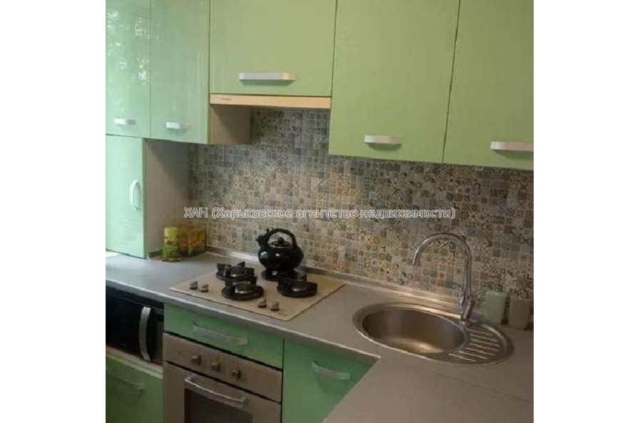 Продам квартиру, Непокоренных ул. , 33Е , 2  ком., 48 м², капитальный ремонт 