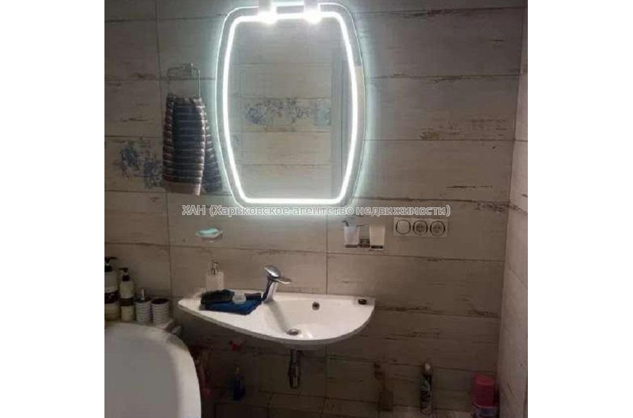 Продам квартиру, Непокоренных ул. , 33Е , 2  ком., 48 м², капитальный ремонт 