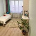 Продам квартиру, Гвардейцев Широнинцев ул. , 2  ком., 74 м², евроремонт 