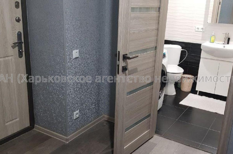 Продам квартиру, Мира ул. , 2 кім., 47 м², евроремонт 