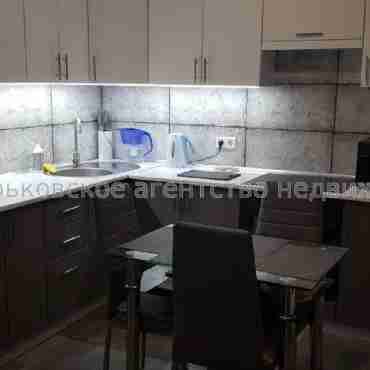 Продам квартиру, Мира ул. , 2 кім., 47 м², евроремонт 