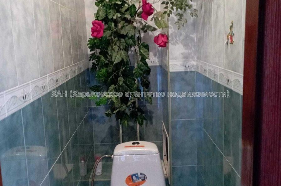 Продам квартиру, Непокоренных ул. , 2 кім., 43 м², косметический ремонт 