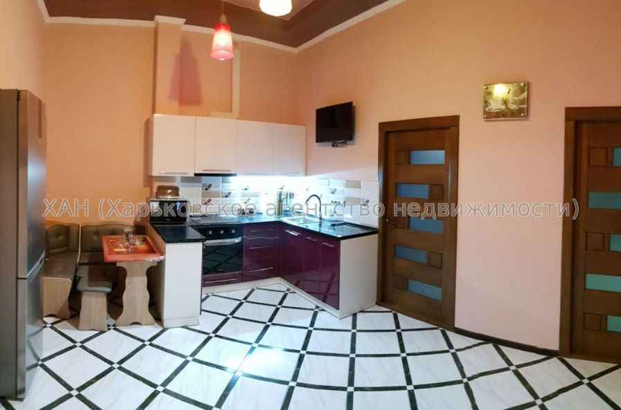 Продам квартиру, Барабашова академика ул. , 3 кім., 123 м², евроремонт 