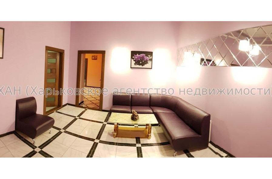 Продам квартиру, Барабашова академика ул. , 3 кім., 123 м², евроремонт 