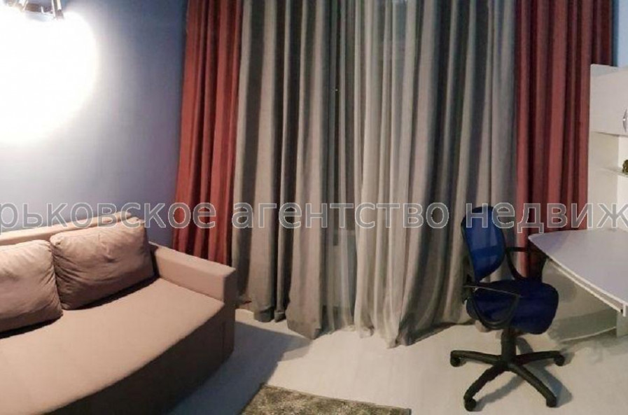 Продам квартиру, Барабашова академика ул. , 3 кім., 123 м², евроремонт 