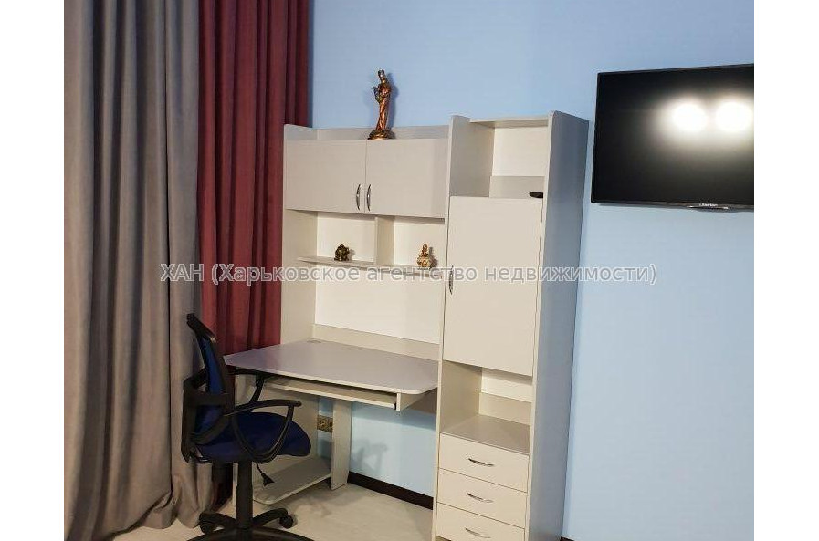 Продам квартиру, Барабашова академика ул. , 3 кім., 123 м², евроремонт 