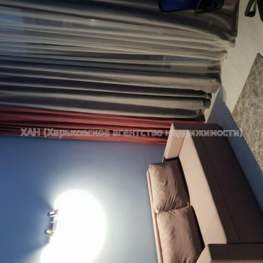 Продам квартиру, Барабашова академика ул. , 3 кім., 123 м², евроремонт 