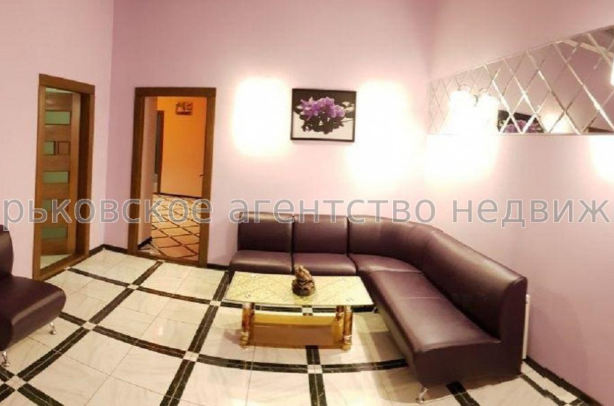 Продам квартиру, Барабашова академика ул. , 3 кім., 123 м², евроремонт 