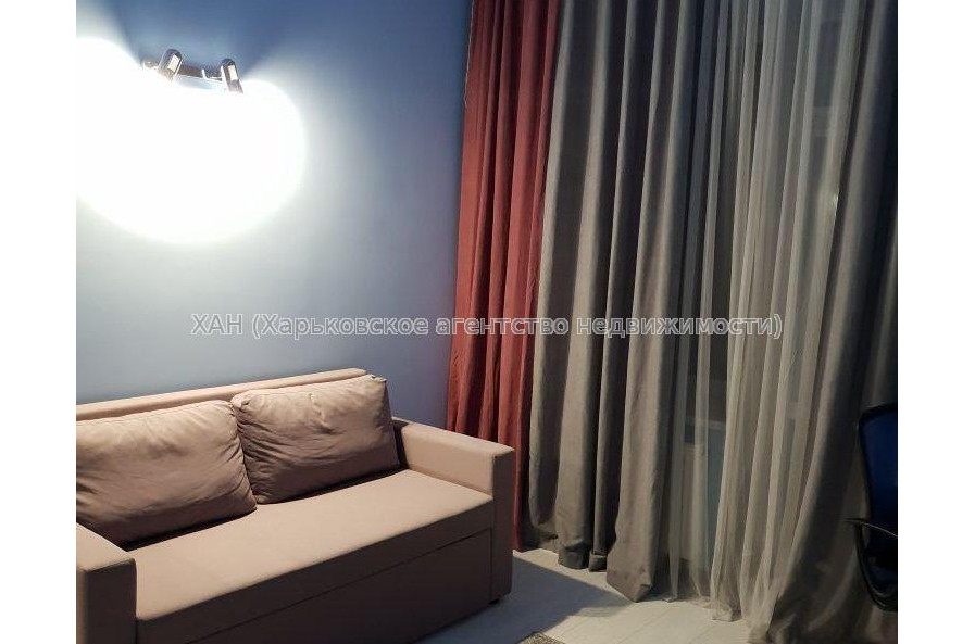 Продам квартиру, Барабашова академика ул. , 3 кім., 123 м², евроремонт 