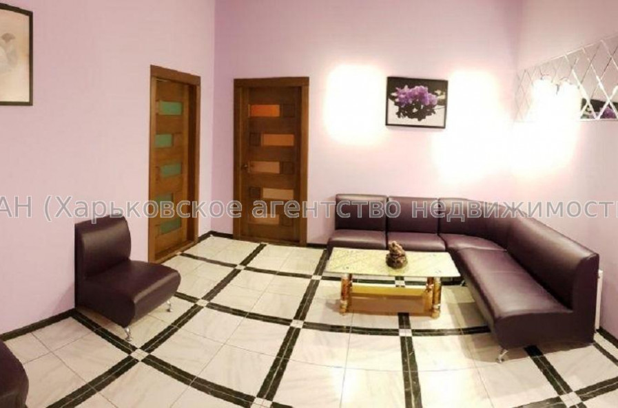 Продам квартиру, Барабашова академика ул. , 3 кім., 123 м², евроремонт 