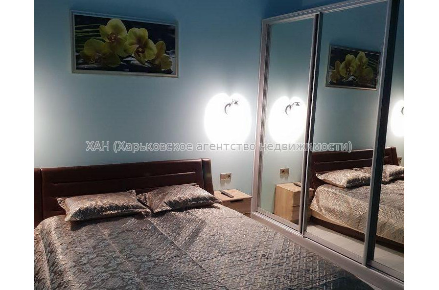Продам квартиру, Барабашова академика ул. , 3 кім., 123 м², евроремонт 
