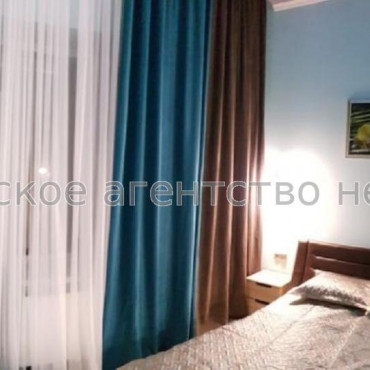 Продам квартиру, Барабашова академика ул. , 3 кім., 123 м², евроремонт 
