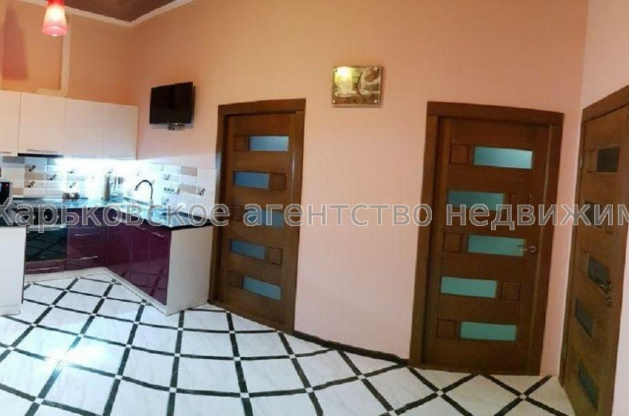 Продам квартиру, Барабашова академика ул. , 3 кім., 123 м², евроремонт 