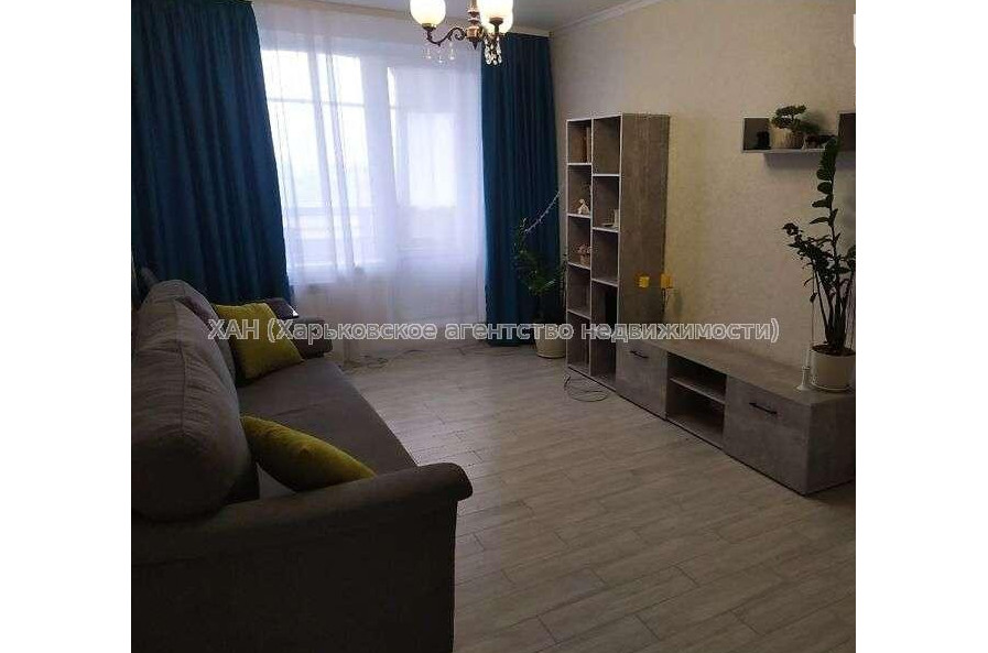 Продам квартиру, Библика ул. , 3  ком., 64 м², капитальный ремонт 