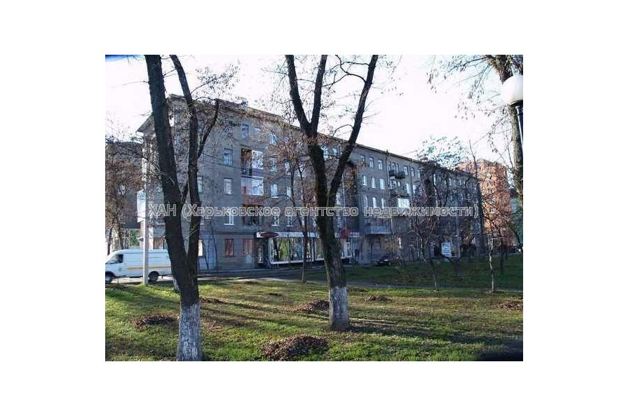 Продам квартиру, Культуры ул. , 3  ком., 121 м², советский ремонт 