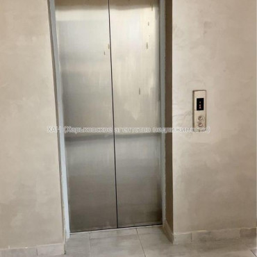 Продам квартиру, Полтавский Шлях ул. , 1  ком., 22 м², без внутренних работ 