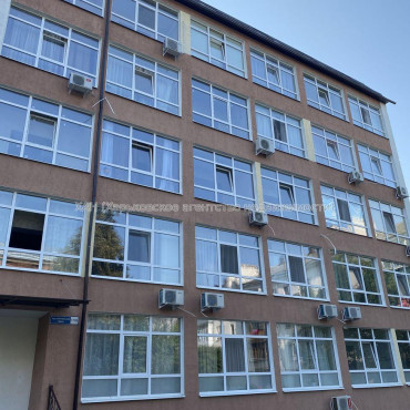 Продам квартиру, Полтавский Шлях ул. , 1  ком., 22 м², без внутренних работ 