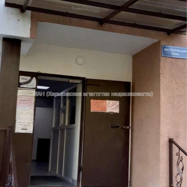 Продам квартиру, Полтавский Шлях ул. , 1  ком., 22 м², без внутренних работ 