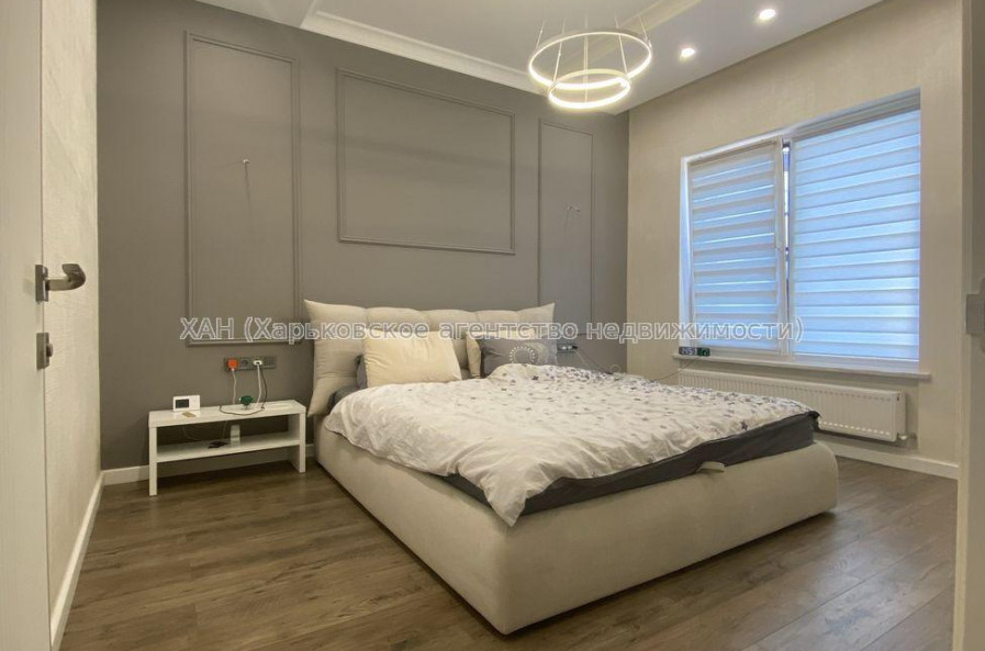 Продам квартиру, Клеменова Дача ул. , 3 кім., 103 м², авторский дизайн 