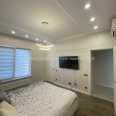 Продам квартиру, Клеменова Дача ул. , 3 кім., 103 м², авторский дизайн 