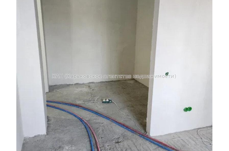 Продам квартиру, Науки просп. , 2 кім., 68.80 м², без отделочных работ 