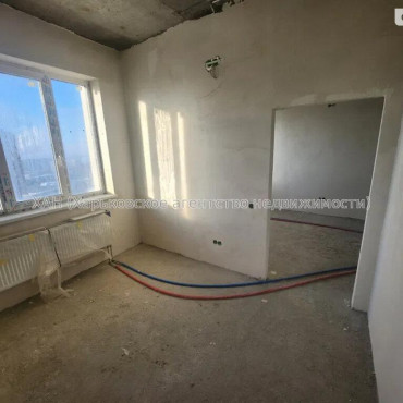 Продам квартиру, Науки просп. , 2 кім., 68.80 м², без отделочных работ 