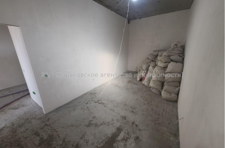 Продам квартиру, Науки просп. , 2  ком., 68.80 м², без отделочных работ 