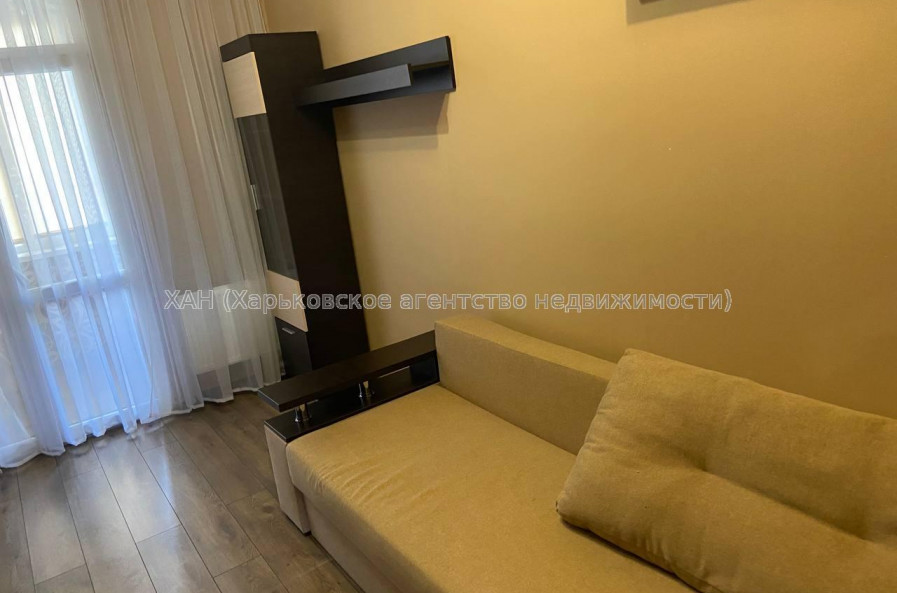 Продам квартиру, Домостроительная ул. , 2  ком., 55 м², евроремонт 