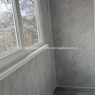 Продам квартиру, Байрона пр-т , 2  ком., 41 м², советский ремонт 