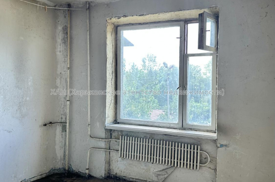 Продам квартиру, Болградская ул. , 1  ком., 39 м², без внутренних работ 