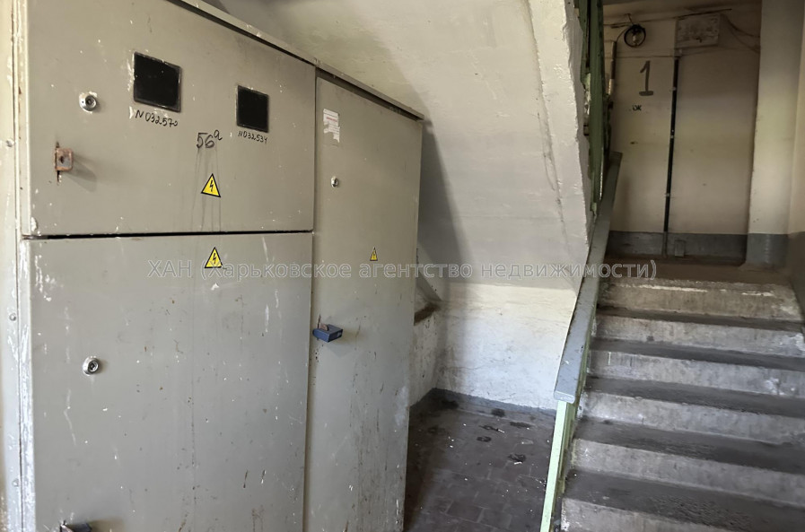 Продам квартиру, Болградская ул. , 1  ком., 39 м², без внутренних работ 