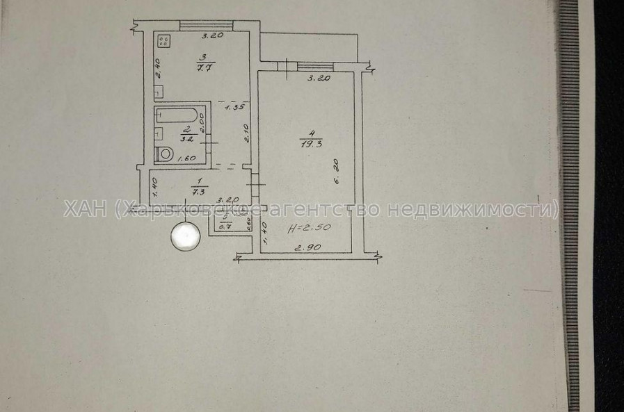 Продам квартиру, Грозненская ул. , 1 кім., 39 м², без внутренних работ 