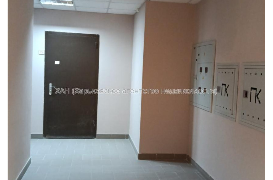Продам квартиру, Гвардейцев Широнинцев ул. , 2  ком., 63 м², без внутренних работ 