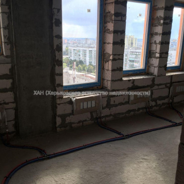 Продам квартиру, Гвардейцев Широнинцев ул. , 2  ком., 63 м², без внутренних работ 