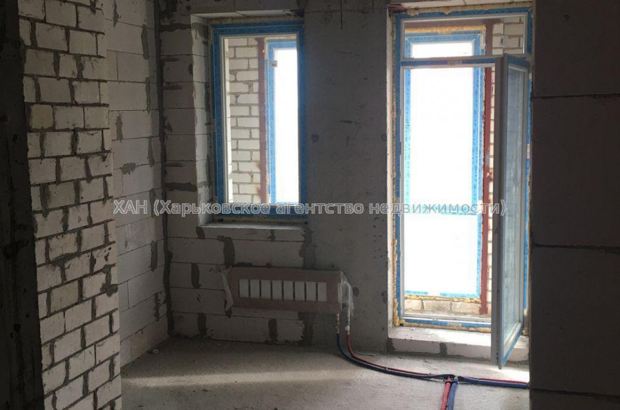Продам квартиру, Гвардейцев Широнинцев ул. , 2  ком., 63 м², без внутренних работ 