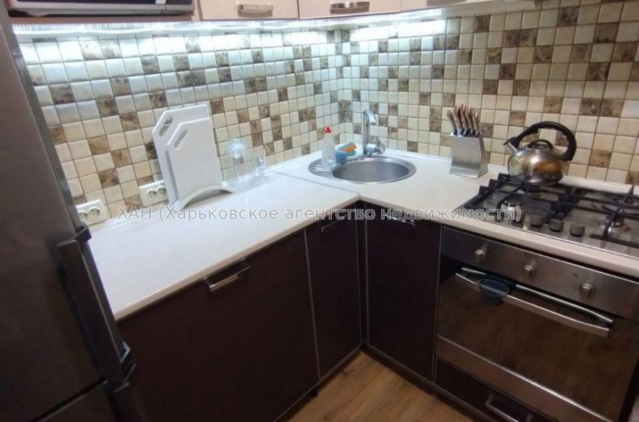Продам квартиру, Бригады Хартия ул. , 2  ком., 45 м², евроремонт 