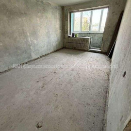 Продам квартиру, Клочковская ул. , 3  ком., 70 м², без ремонта