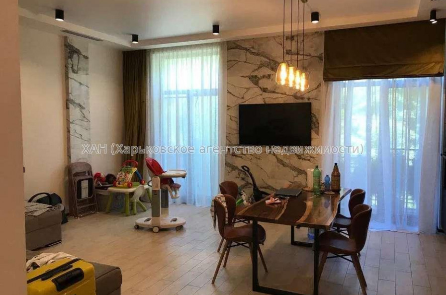 Продам квартиру, Профессорская ул. , 3 кім., 130 м², авторский дизайн 