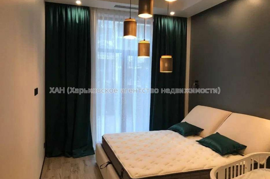 Продам квартиру, Профессорская ул. , 3 кім., 130 м², авторский дизайн 