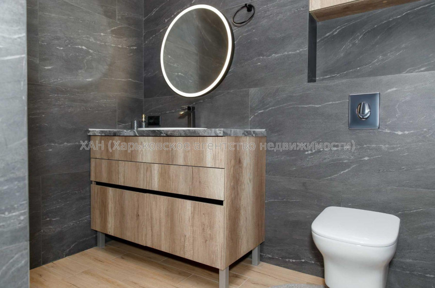 Продам квартиру, Профессорская ул. , 3 кім., 130 м², авторский дизайн 