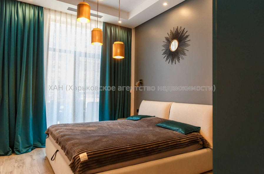 Продам квартиру, Профессорская ул. , 3 кім., 130 м², авторский дизайн 