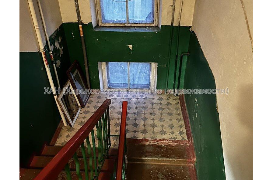 Продам квартиру, 23 Августа ул. , 1  ком., 30 м², капитальный ремонт 