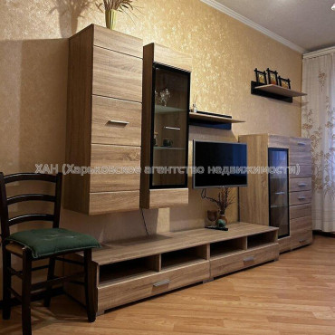 Продам квартиру, 23 Августа ул. , 1  ком., 30 м², капитальный ремонт  - фото 12 Продам квартиру, 23 Августа ул. , 1  ком., 30 м², капитальный ремонт