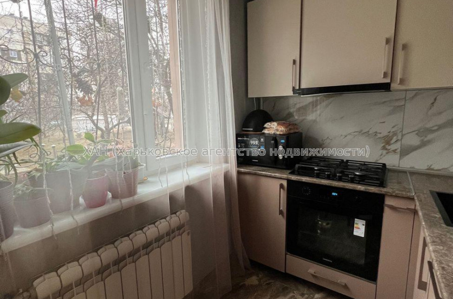 Продам квартиру, Дмитрия Антоновича бул. , 1 кім., 32 м², евроремонт 